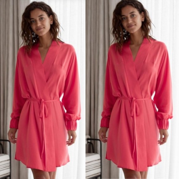 Lunya Washable Silk Robe in Energized Pink Size L/XL Belted, Pockets, Inside Tie - Picture 1 of 10